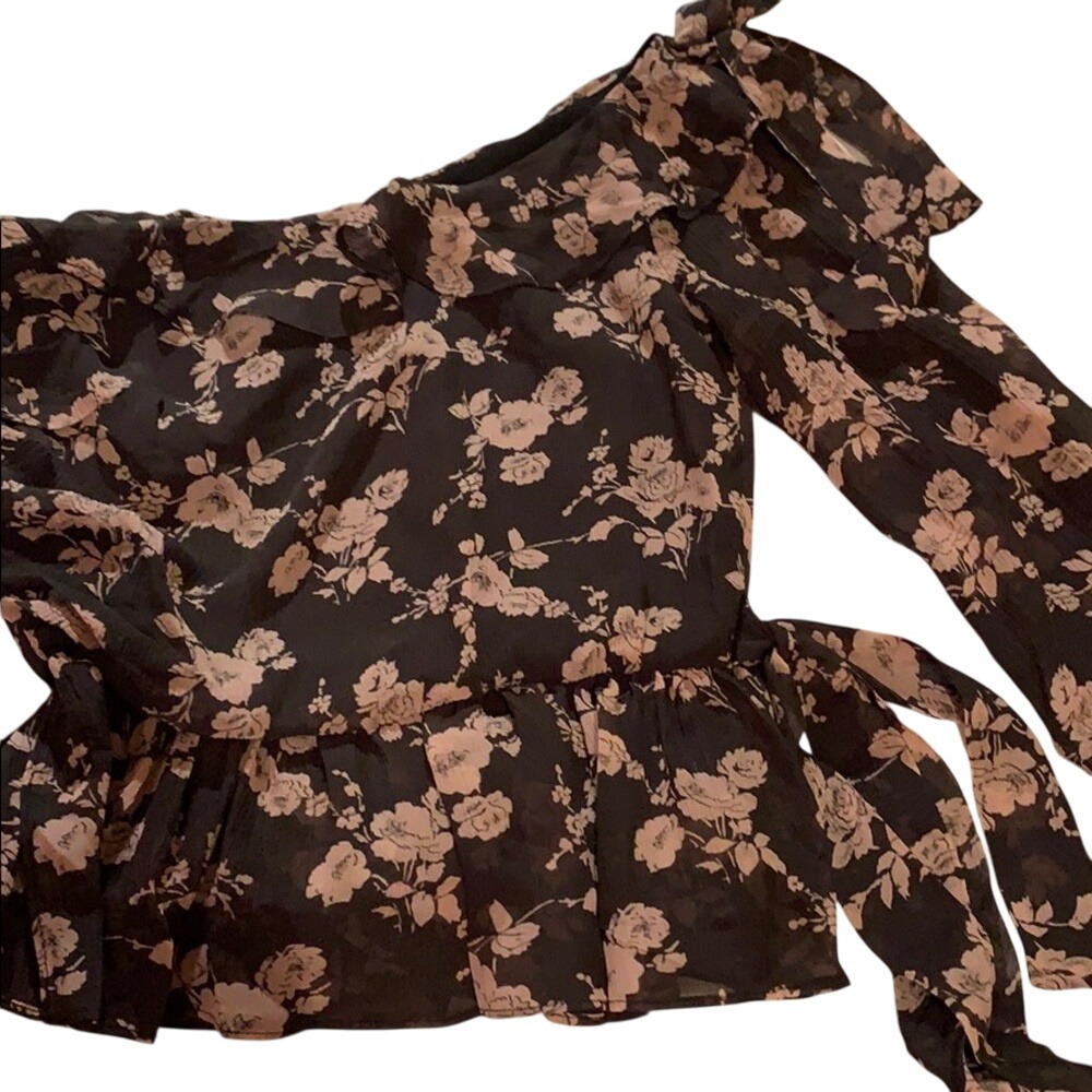 For love and lemons Theo top one shoulder floral long sleeve elegant top Xs NWT - Picture 3 of 5